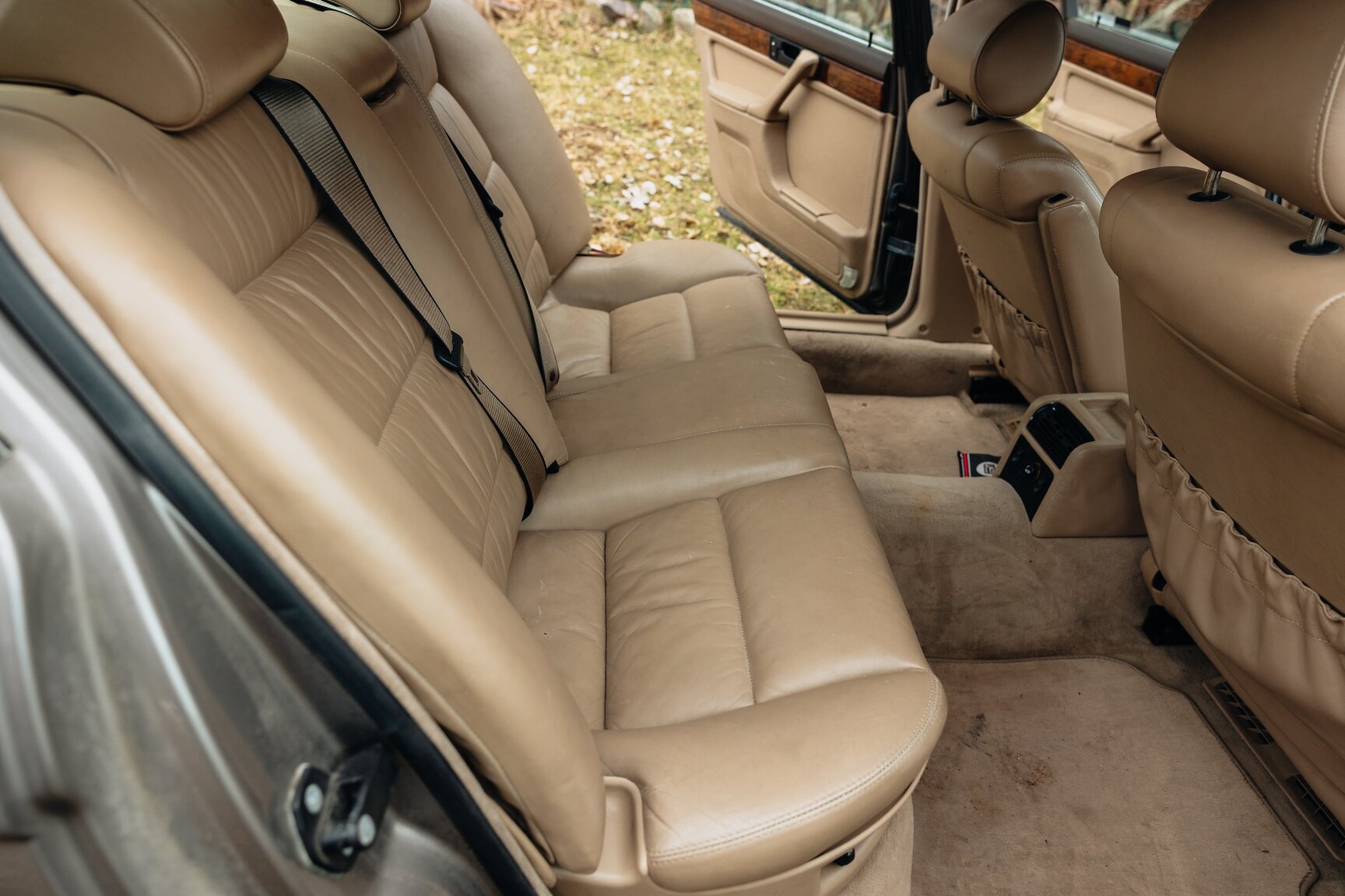 Interiörbild 1990 BMW 750iL (18)