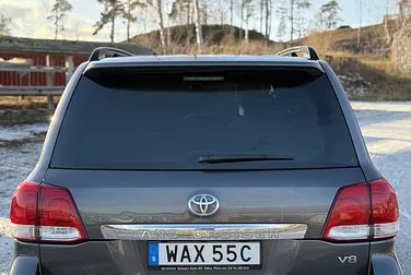 #<Image:0x00007fa04c9f6688>