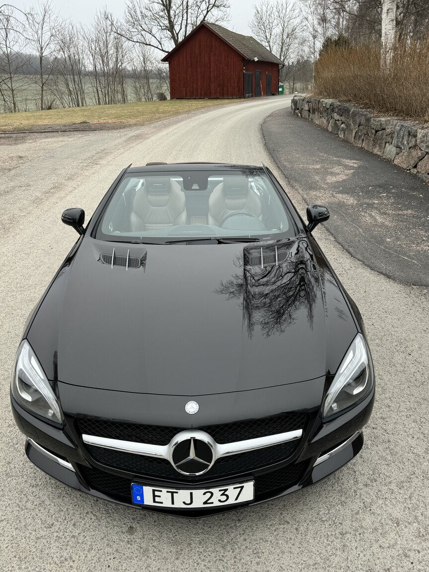 Exteriörbild på 2013 MERCEDES-BENZ SL 500