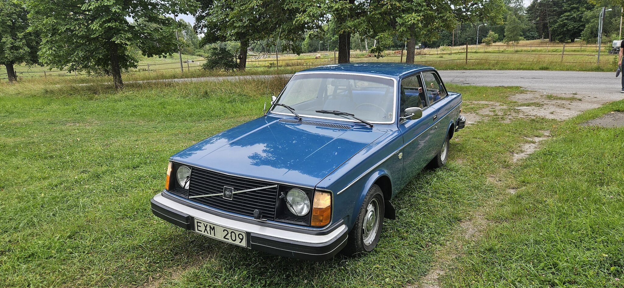 Exteriörbild på 1977 Volvo 242