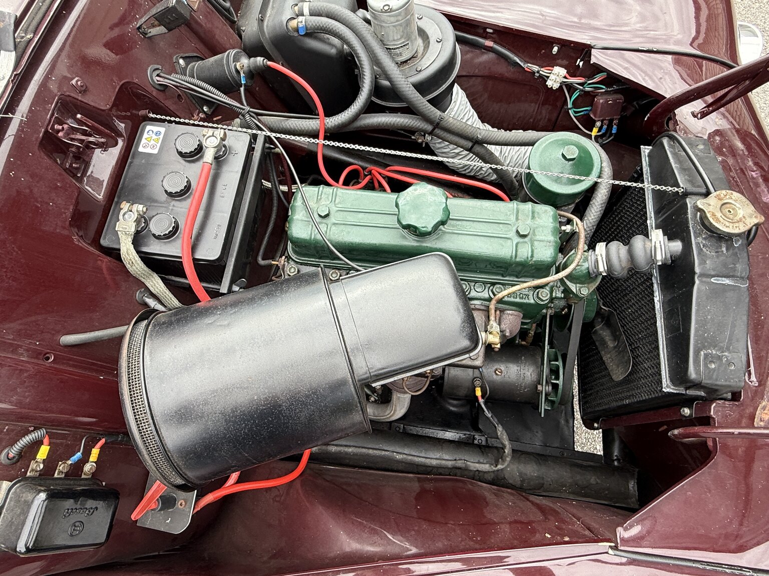 Image of 1953 Volvo PV 444 ES mechanics