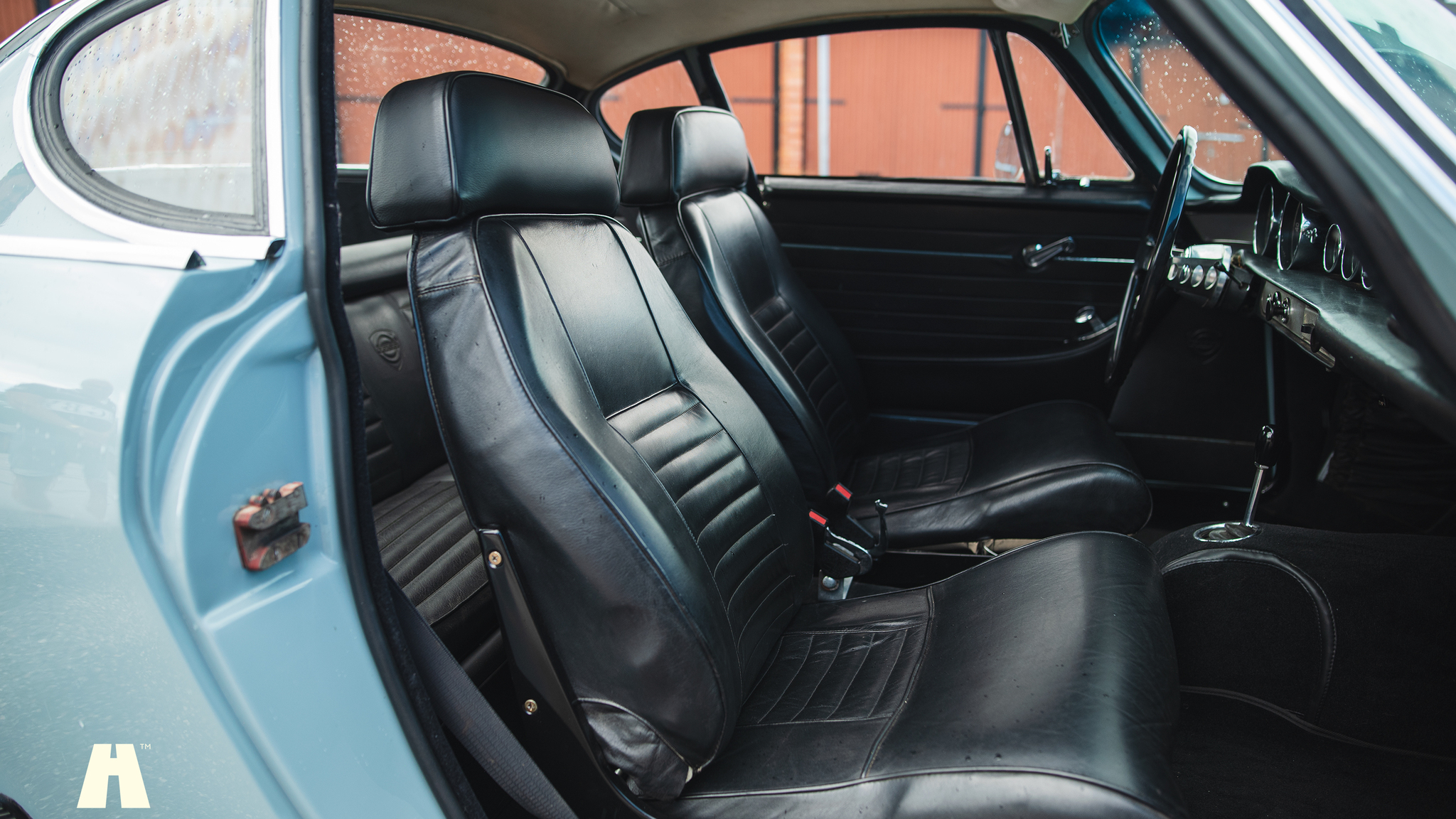 Innenraumfoto von 1966 Volvo P1800 S (6)