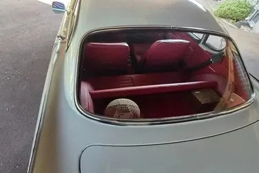 Aussenfoto 1966 Volvo P 1800S (15)