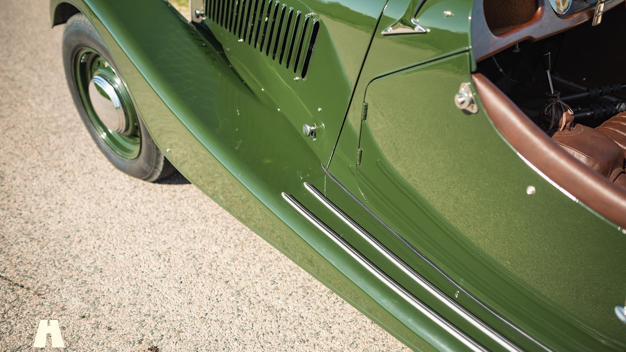 Exteriörbild på 1951 Morgan Plus 4 (37)