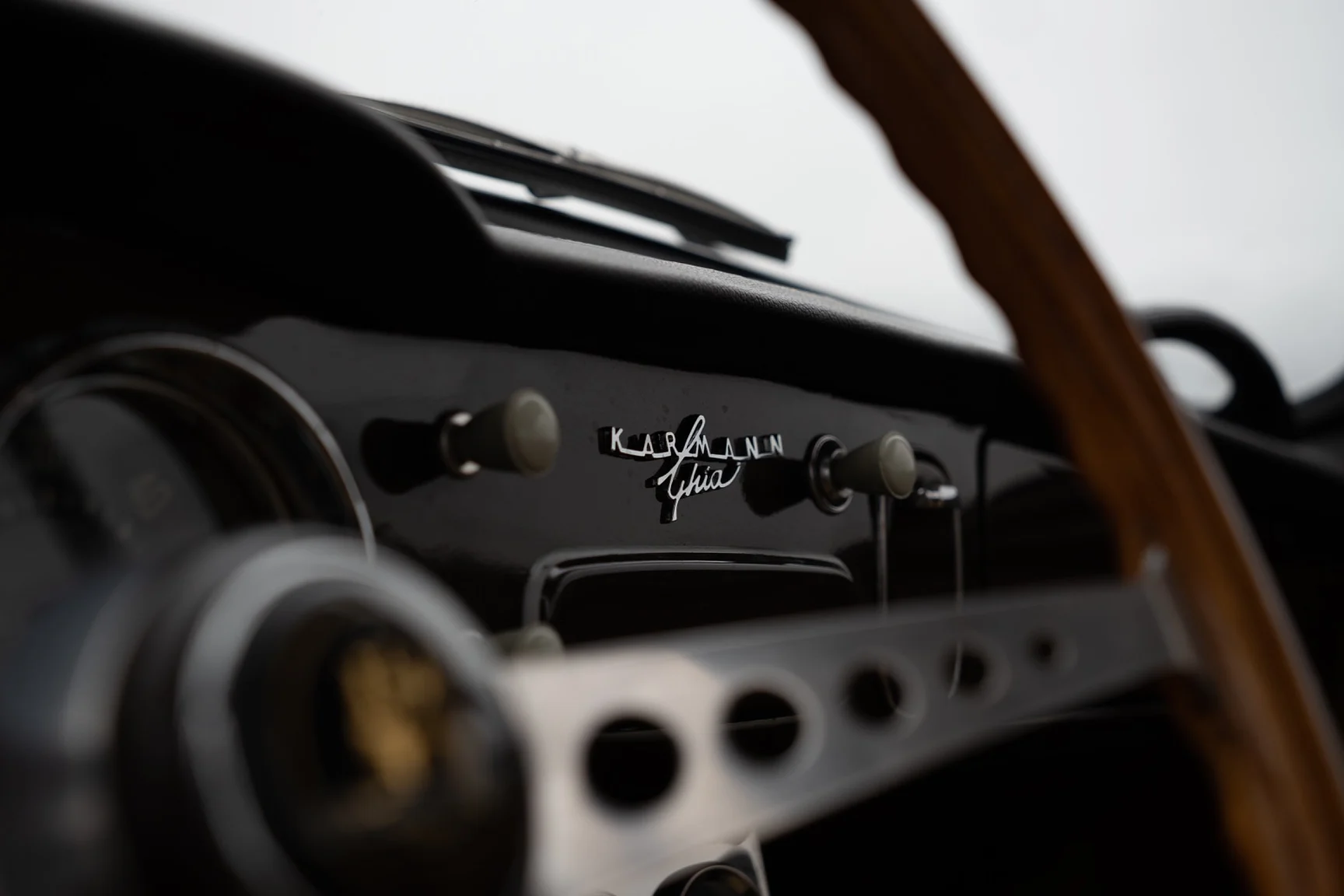 Innenraumfoto von 1962 Volkswagen 1200 Karmann Coupe (5)