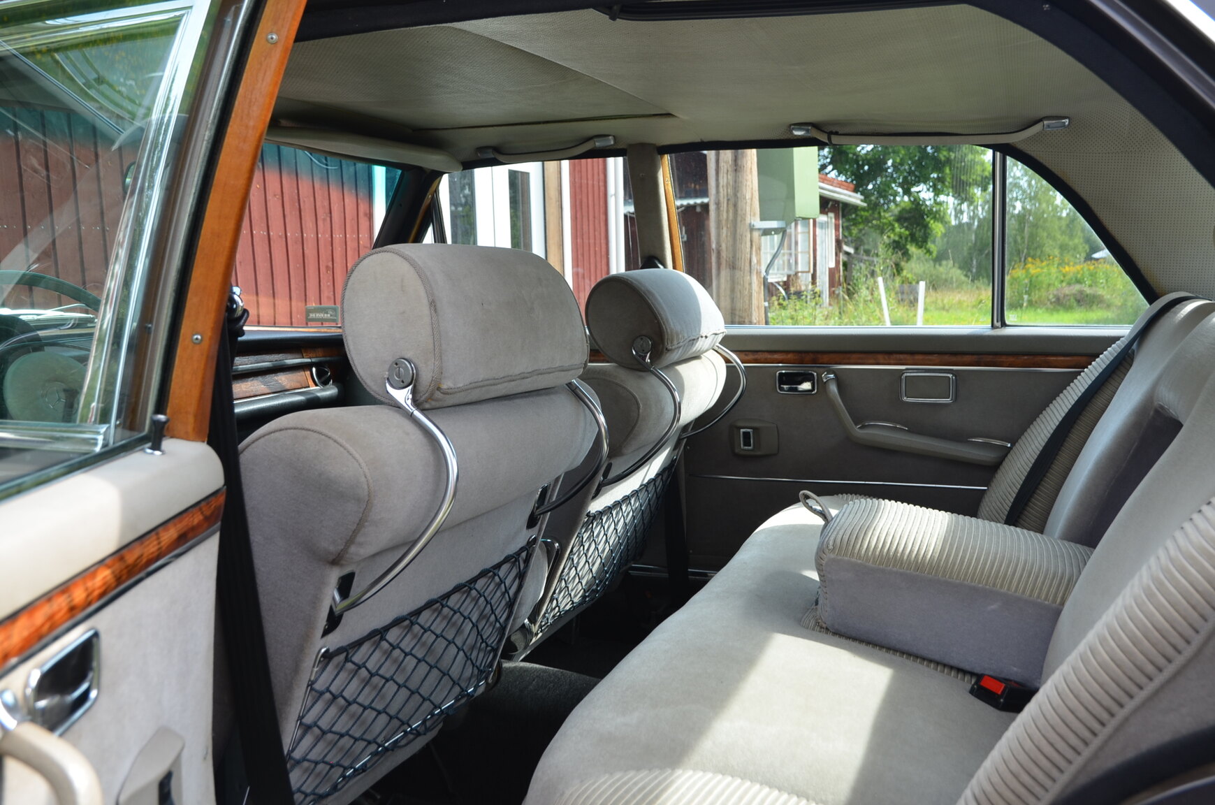 Interiörbild 1968 Mercedes-Benz W109 300 SEL 6.3