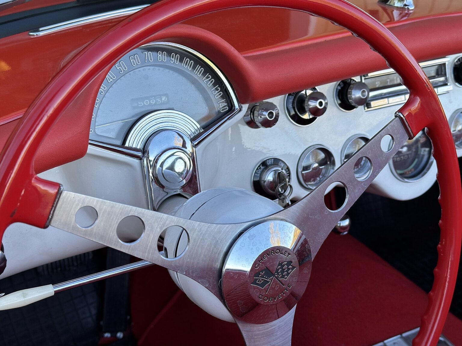 Interiörbild 1956 Chevrolet Corvette 
