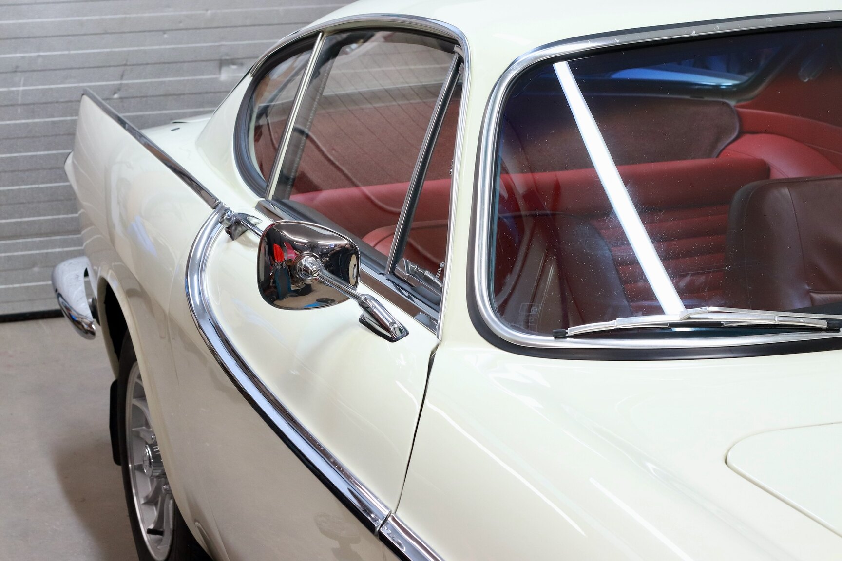 Exteriörbild på 1964 Volvo P 1800S