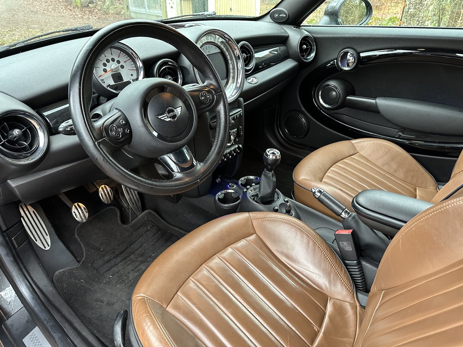 Interiörbild 2012 Mini Cooper SD Roadster