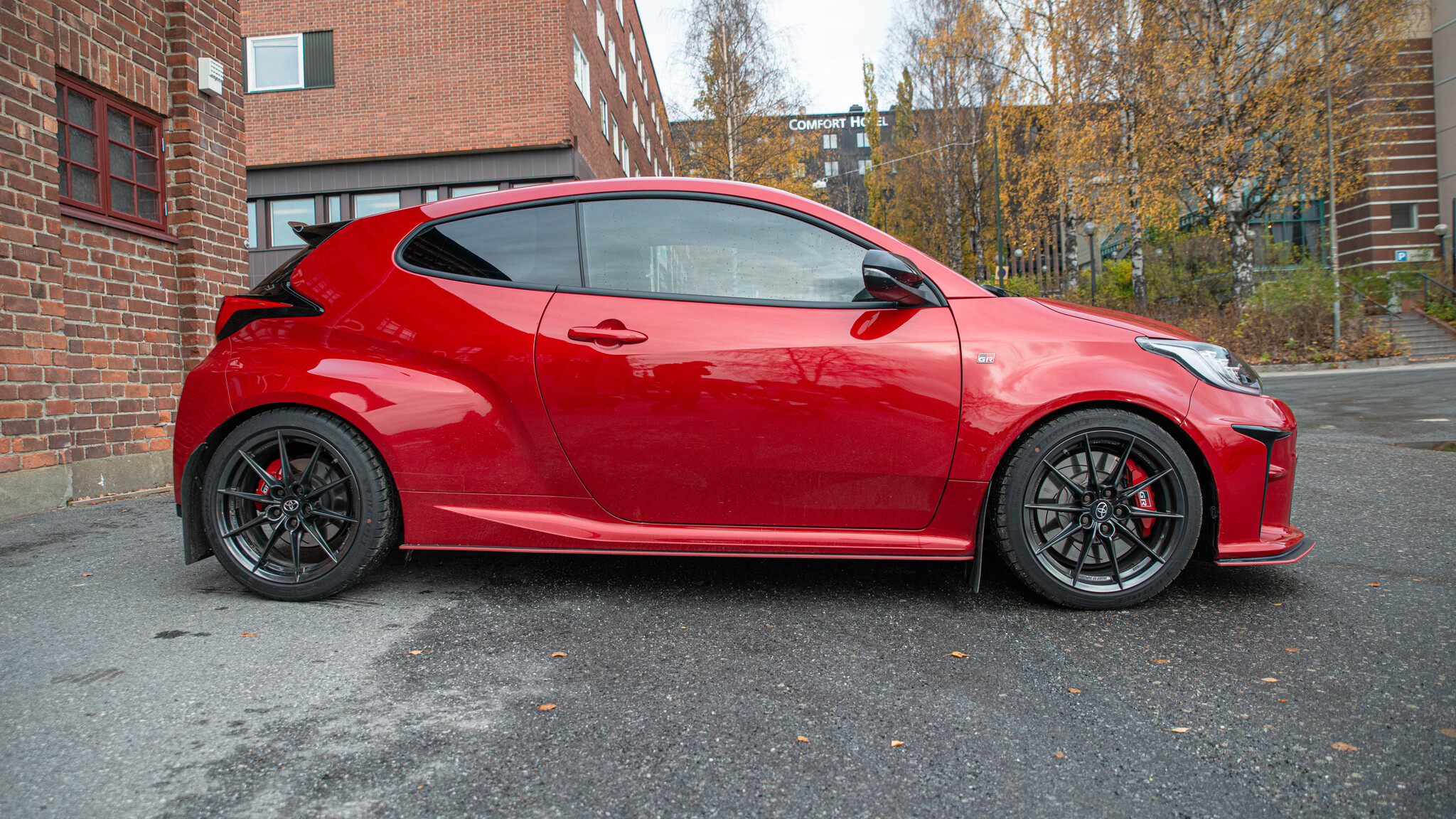 Exteriörbild på 2021 Toyota GR Yaris 