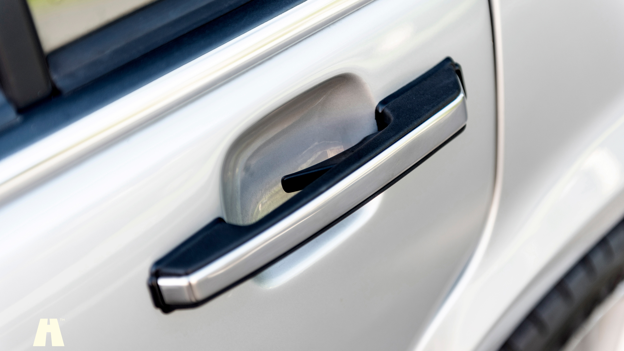 Exterior image of 1991 Volvo 960 Executive