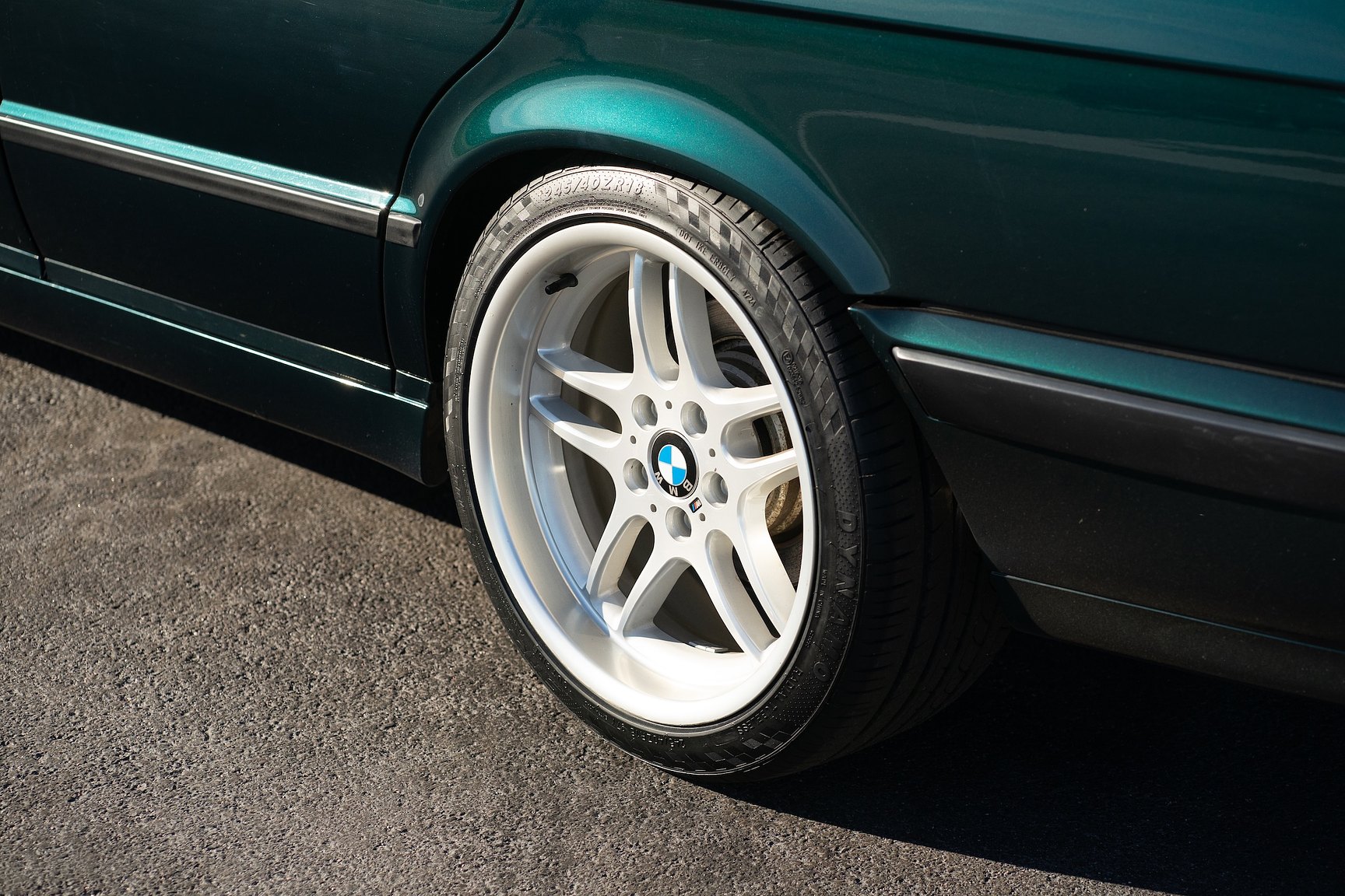 Exteriörbild på 1995 BMW 540i Touring - NO RESERVE (49)