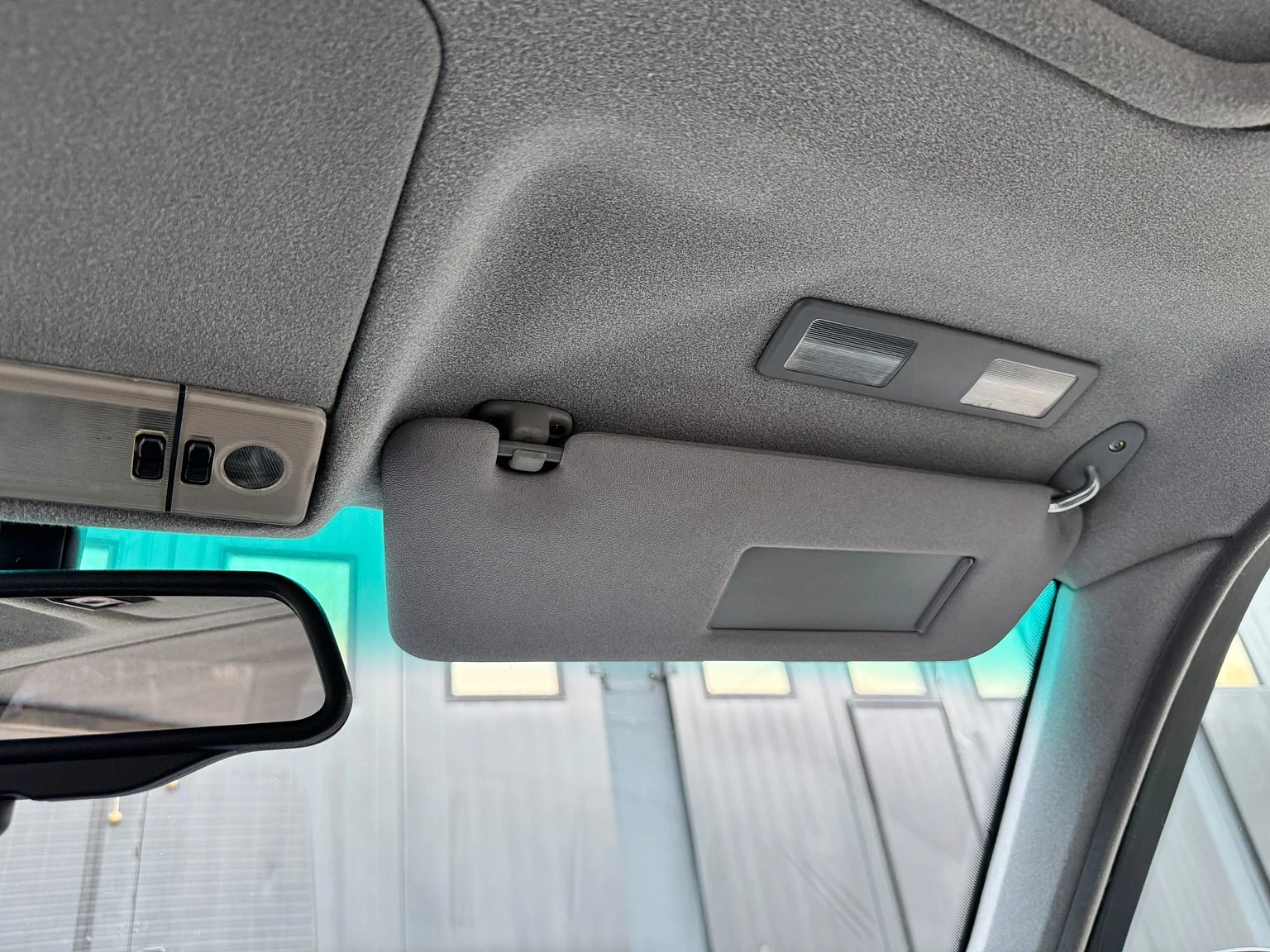 Innenraumfoto von 1993 BMW E34 M5 Touring  (86)