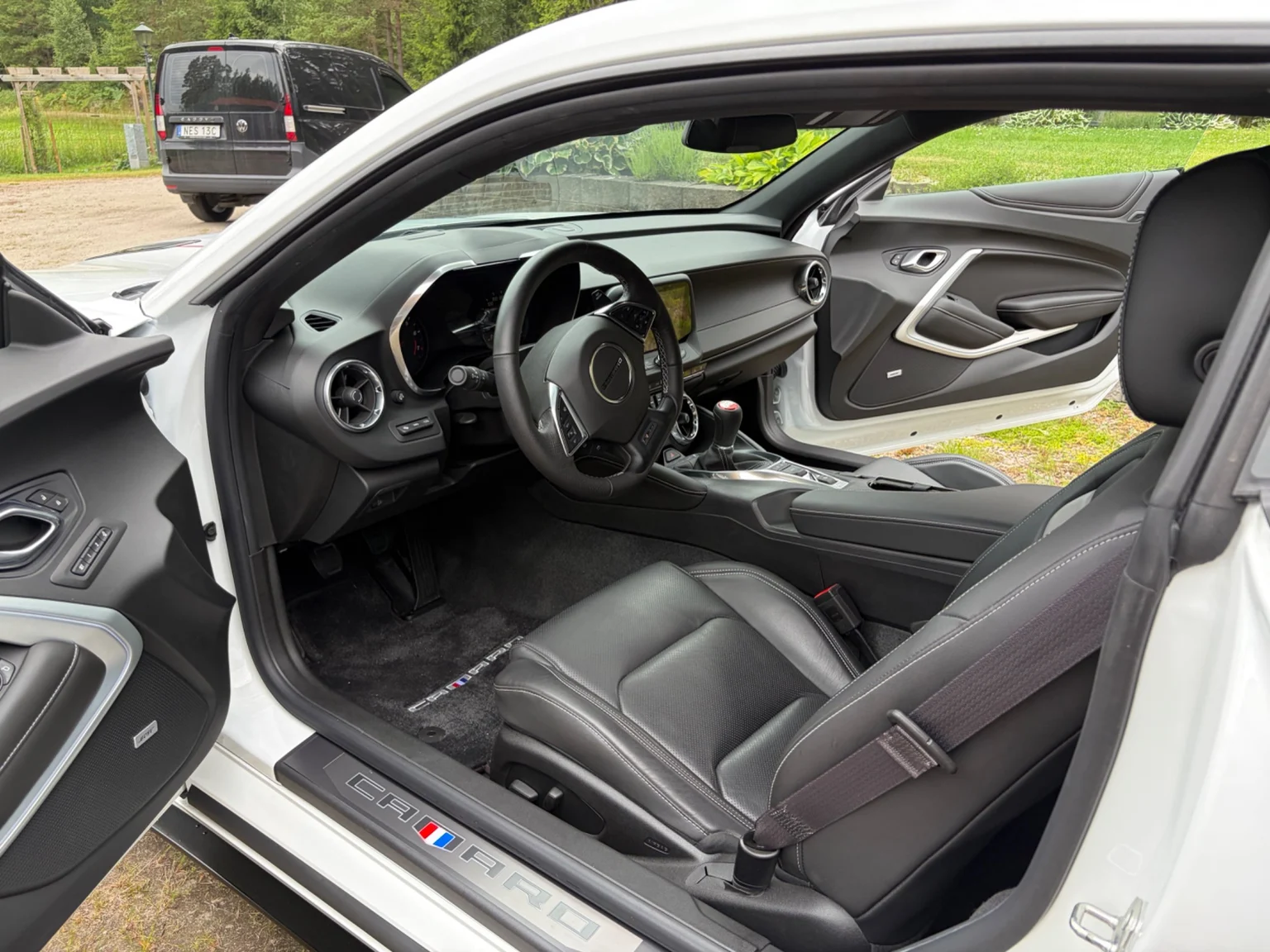Interiörbild 2017 Chevrolet Camaro SS (1)