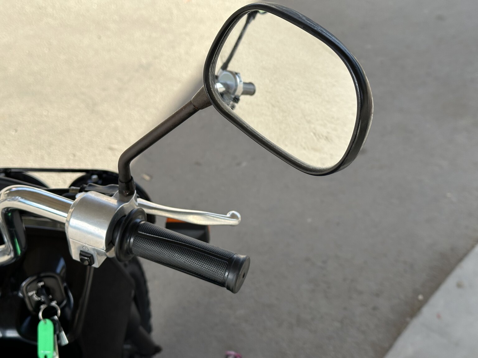 Exterior image of 2010 Honda NPS 50 Zoomer