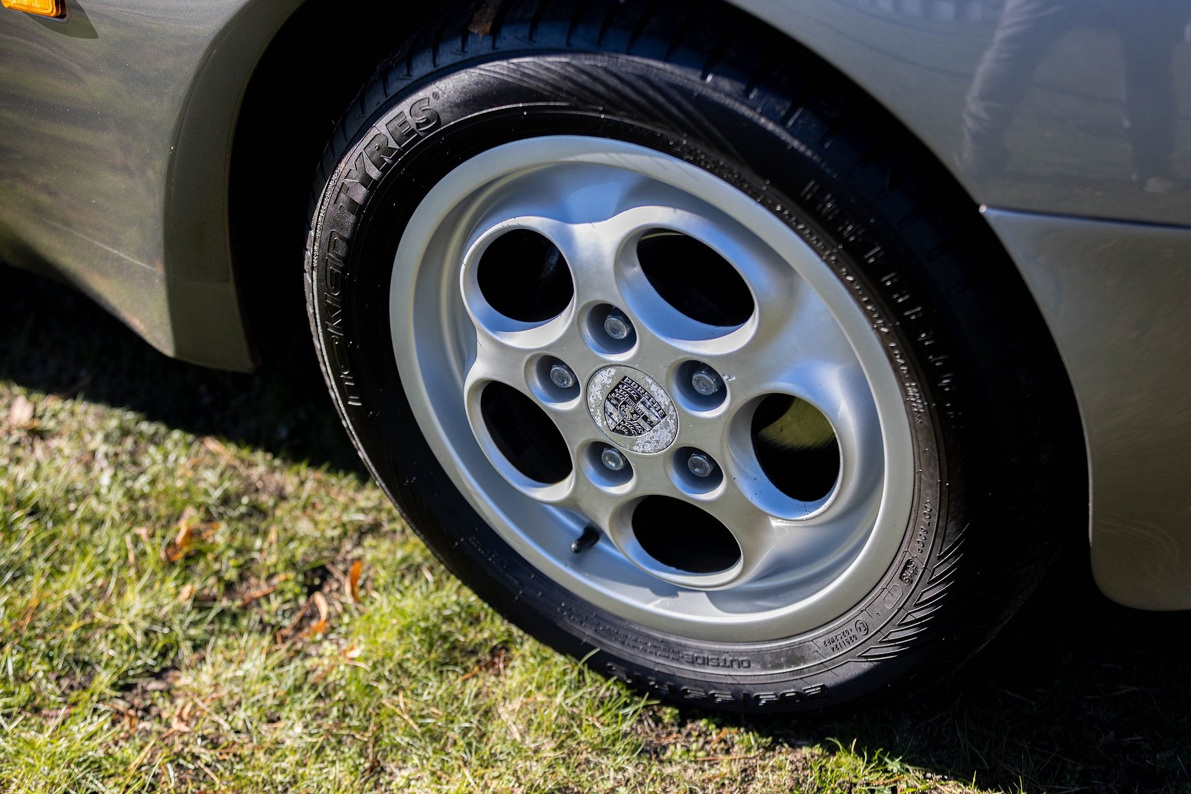 Aussenfoto 1987 Porsche 944 Targa