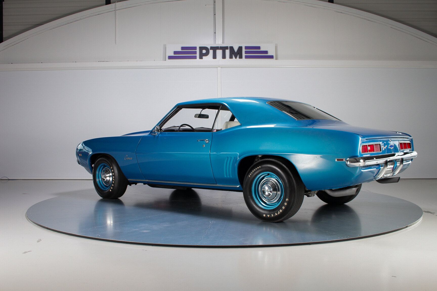Exterior image of 1969 Chevrolet Camaro COPO TRIBUTE