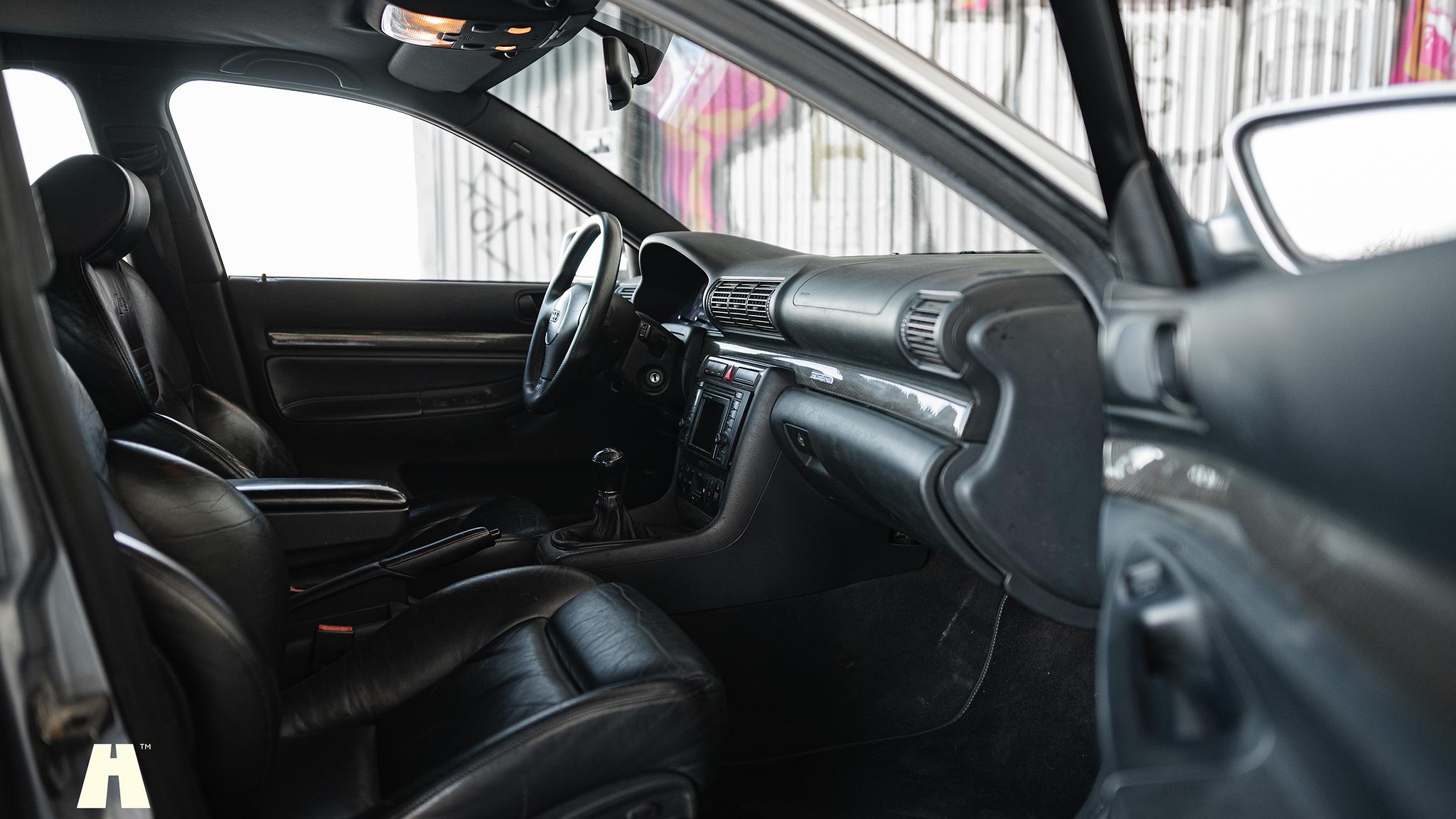 Interiörbild 2001 Audi RS4 B5 (59)