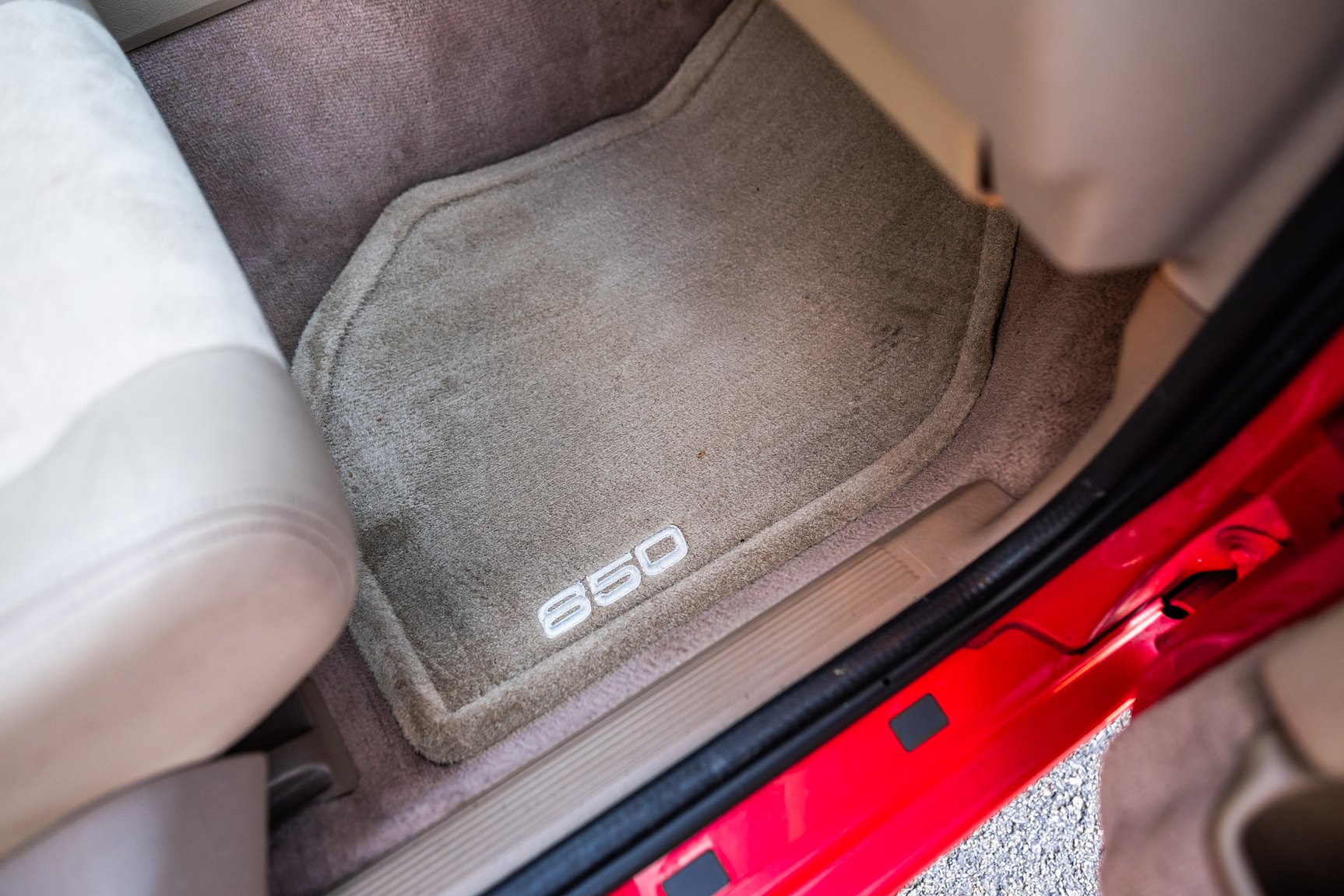 Interior image of 1996 Volvo 850 R