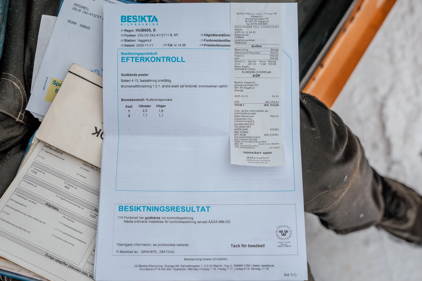 Dokumentation för 1975 Volvo 242 2-dörrars coupé (9)