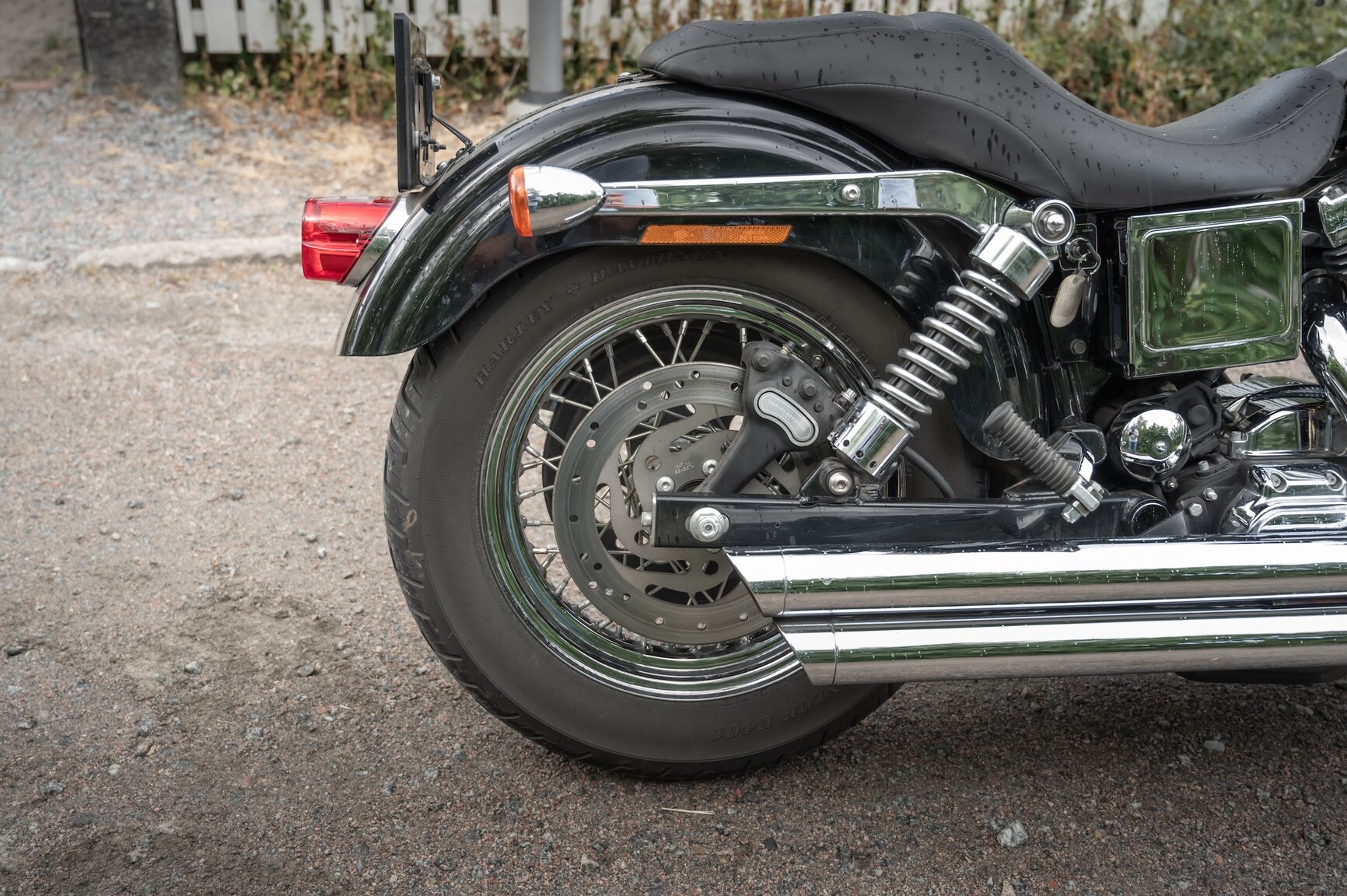 Exteriörbild på 2003 Harley-Davidson FXDL 100th Anniversary