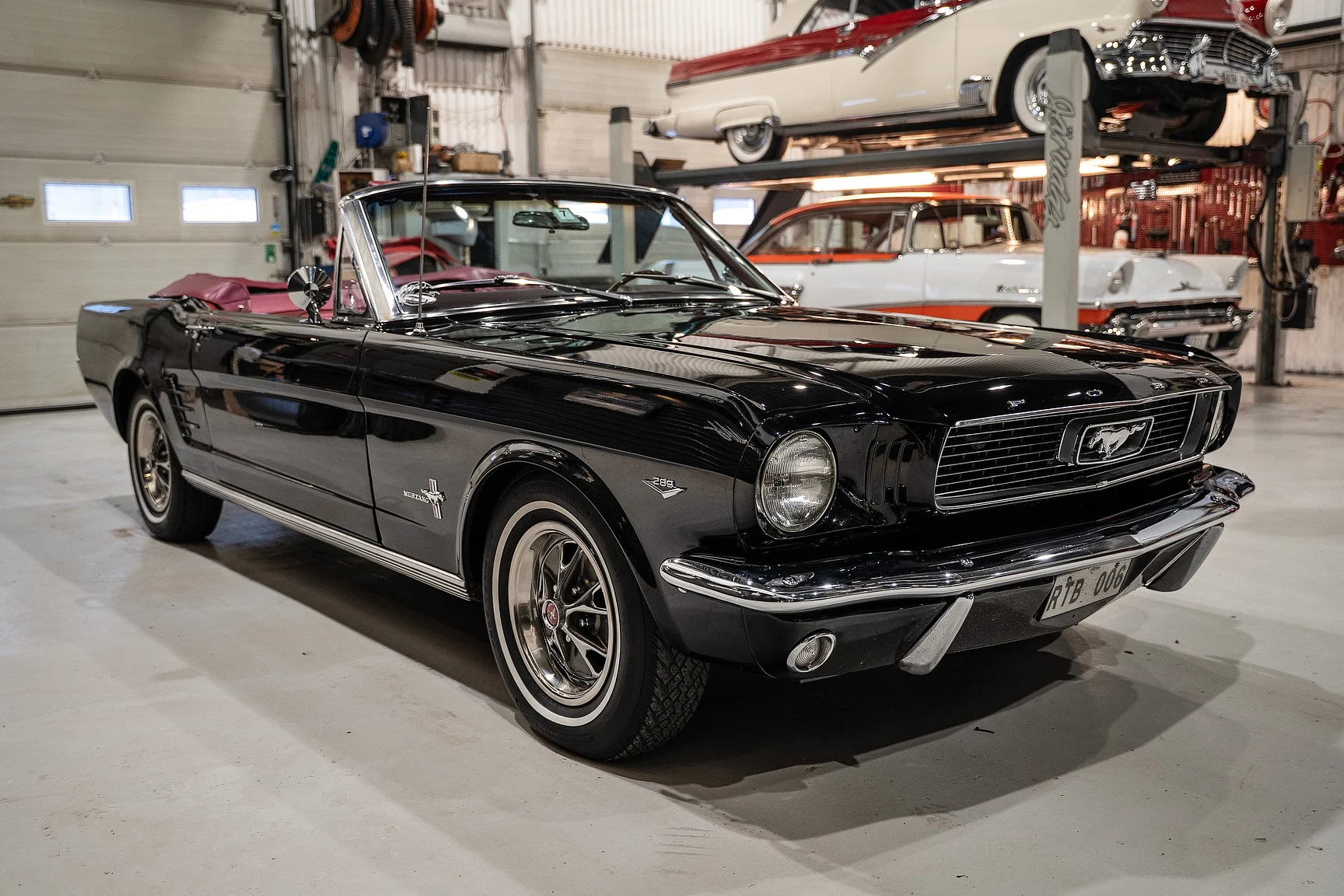 Exterior image of 1966 Ford Mustang Convertible (18)