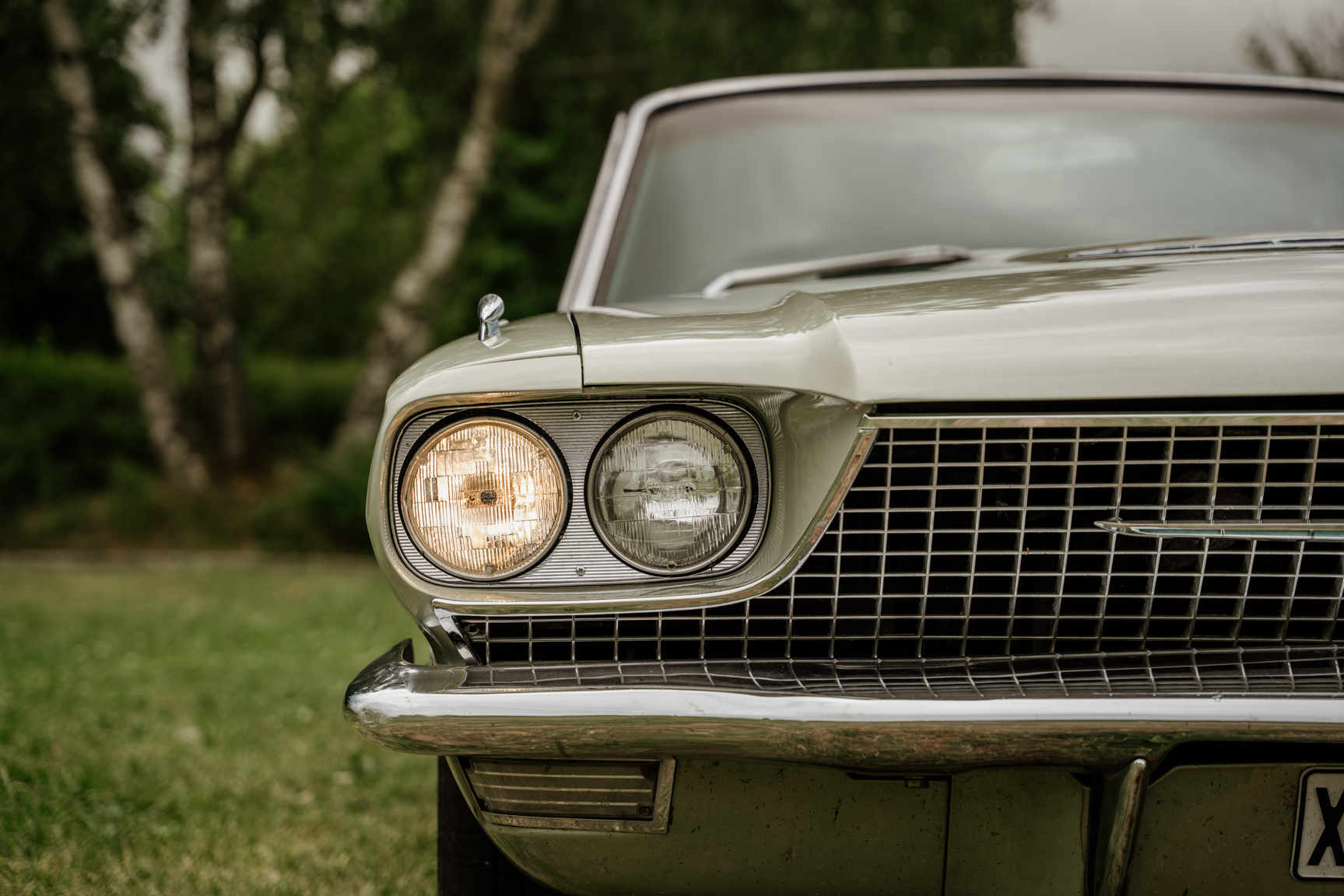 Exterior image of 1966 Ford Thunderbird 6.4 Landou Limited Edition