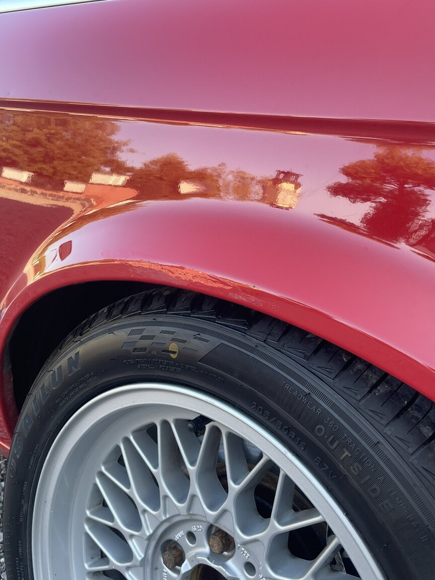Exteriörbild på 1987 BMW 320i