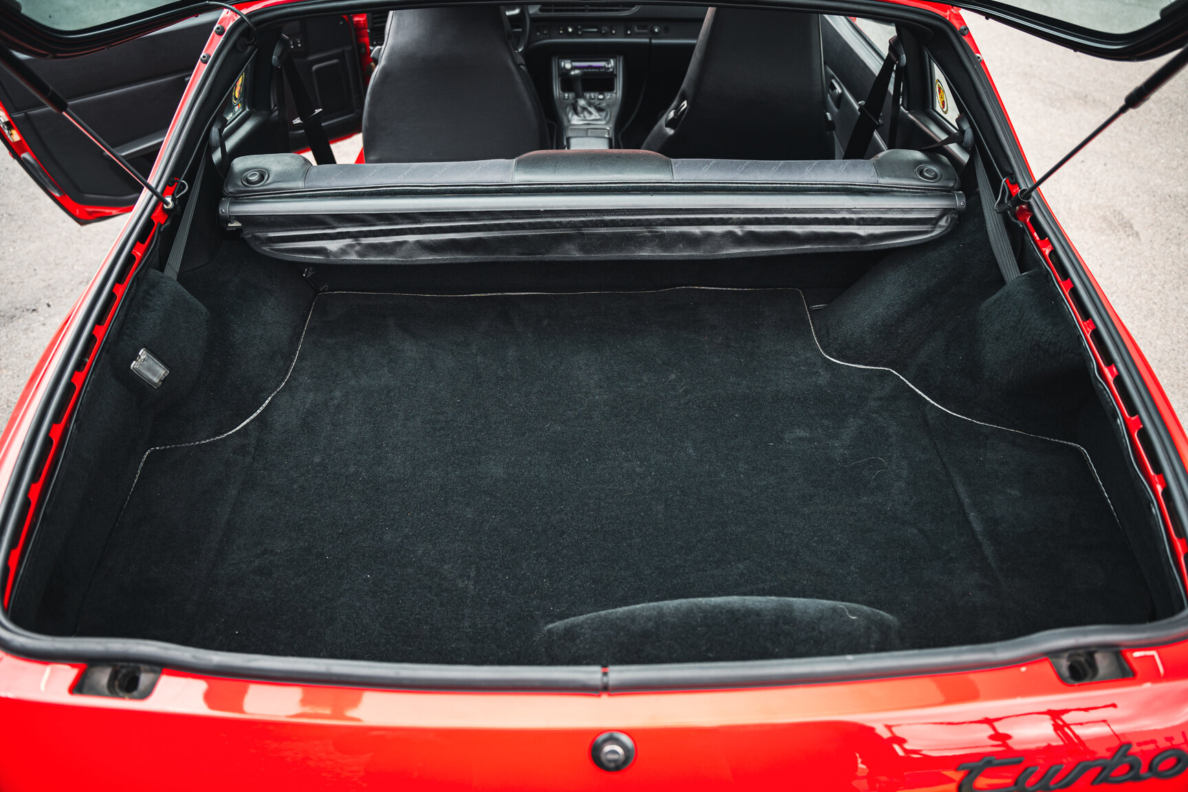 Interiörbild 1990 Porsche 944 Turbo