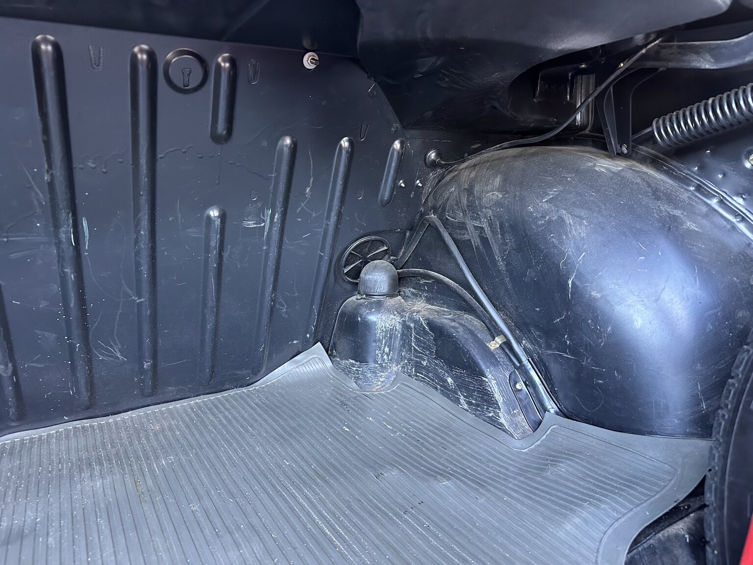 Interior image of 1975 Mercedes Benz 200