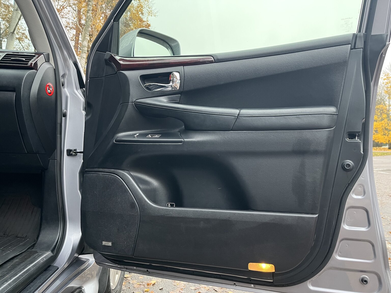 Interiörbild 2011 Lexus LX570