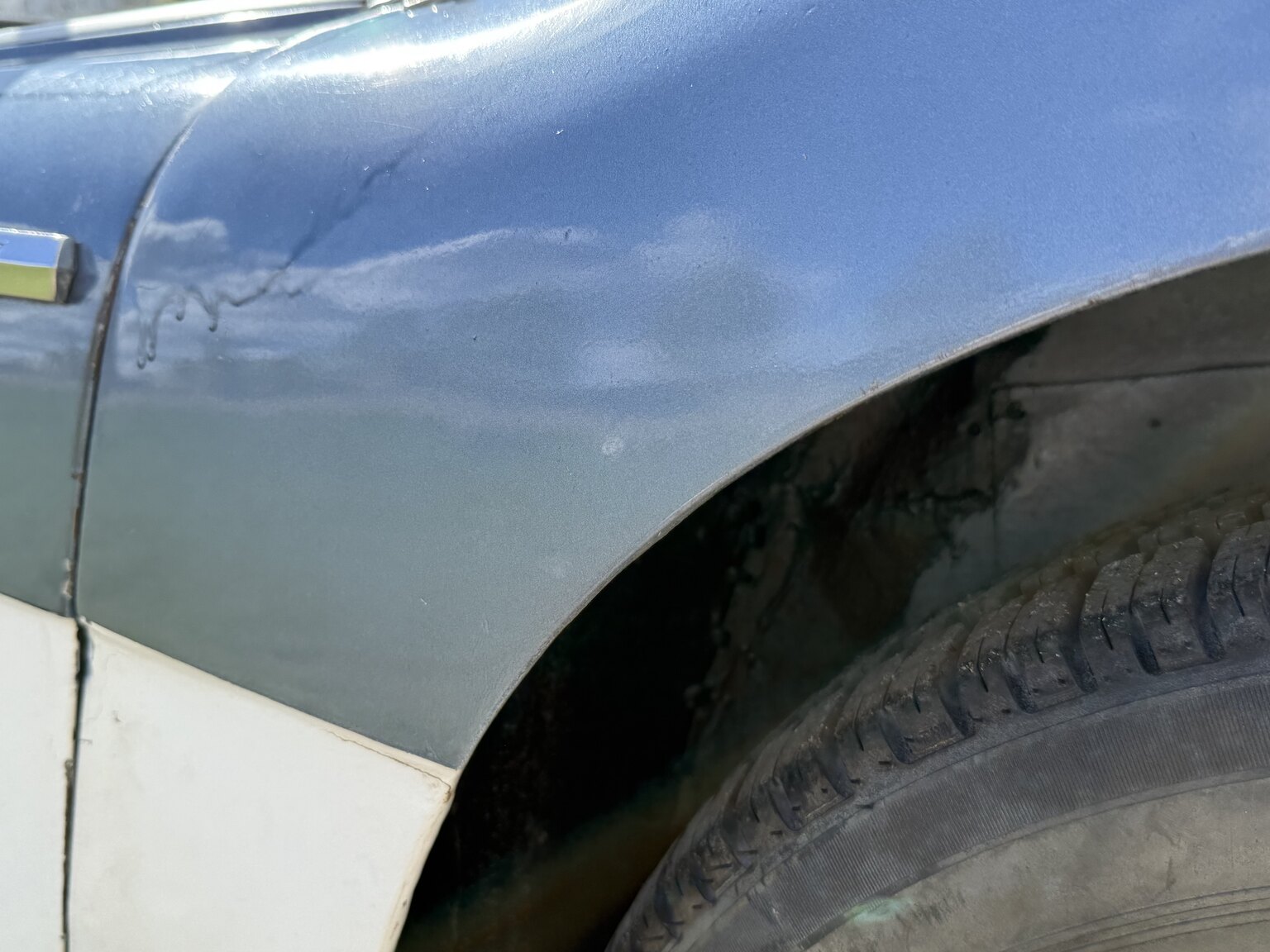 Exteriörbild på 1958 Austin-Healey 100-6