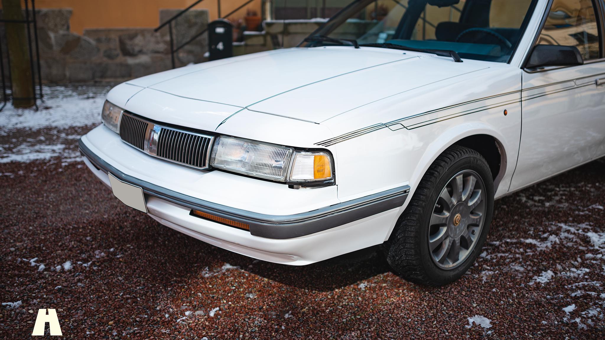 Aussenfoto 1994 Oldsmobile Cutlass Ciera Sedan 3.1 (13)