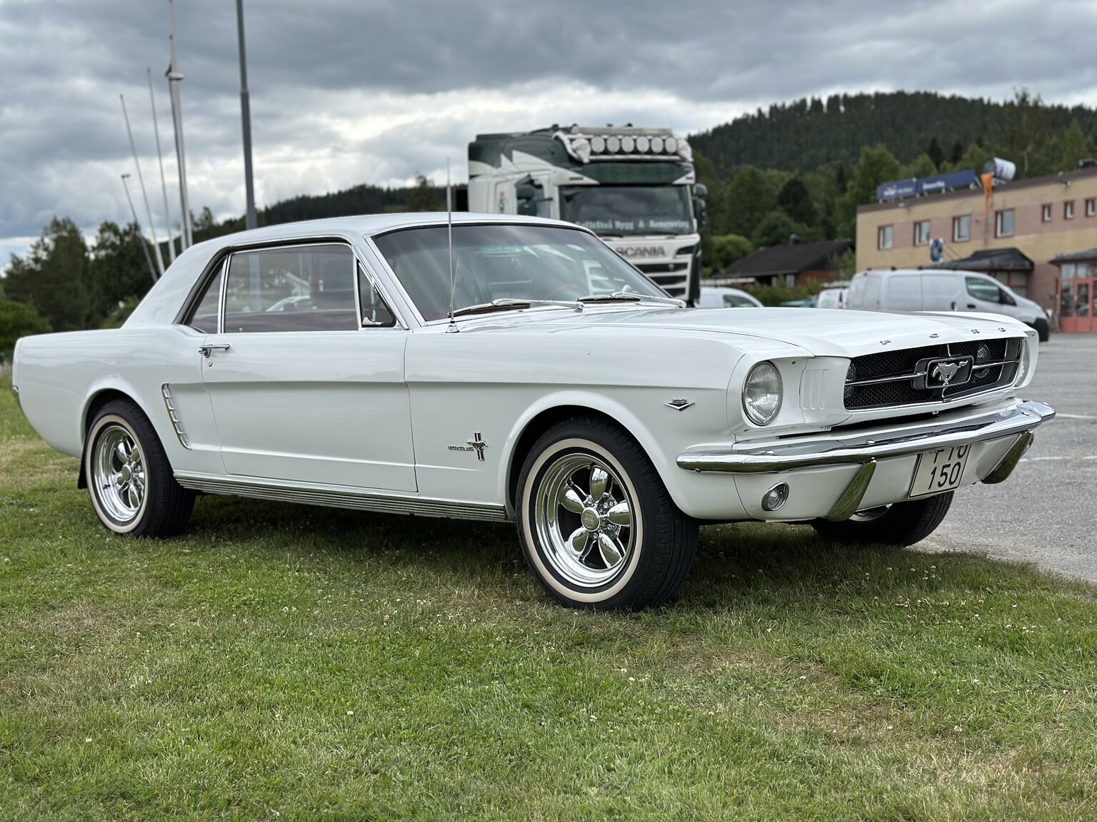 Exteriörbild på 1965 Ford Mustang HT