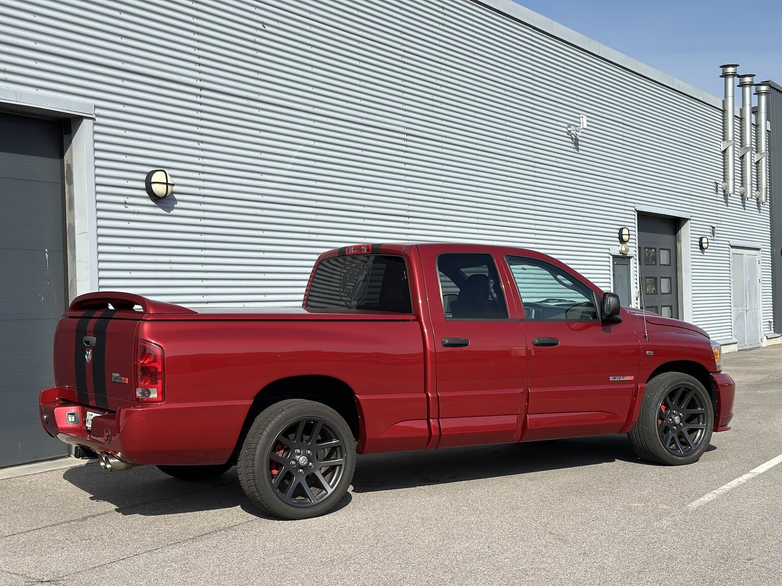 Aussenfoto 2006 Dodge Ram SRT10