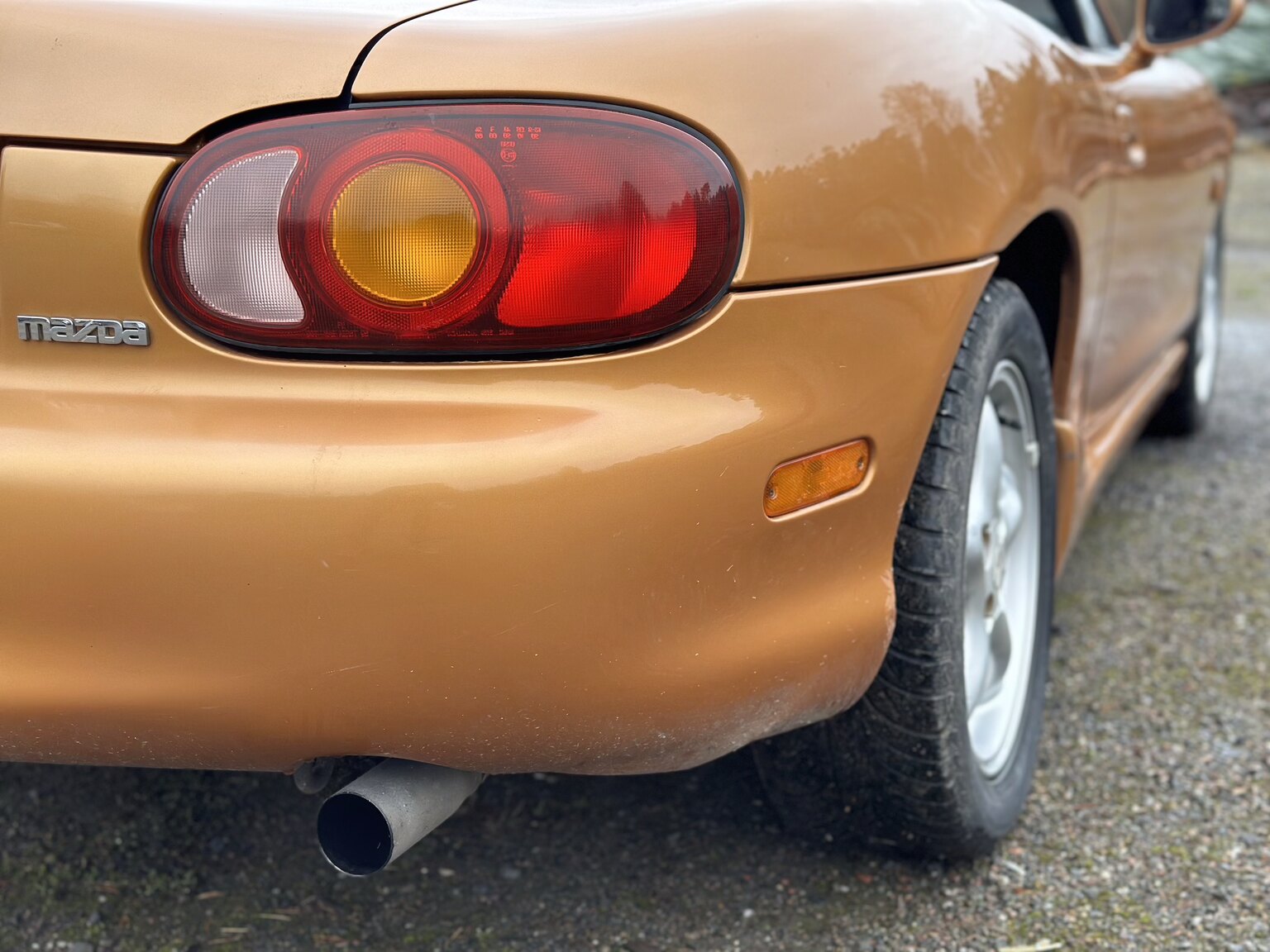 Aussenfoto 1998 Mazda Miata MX-5 NB