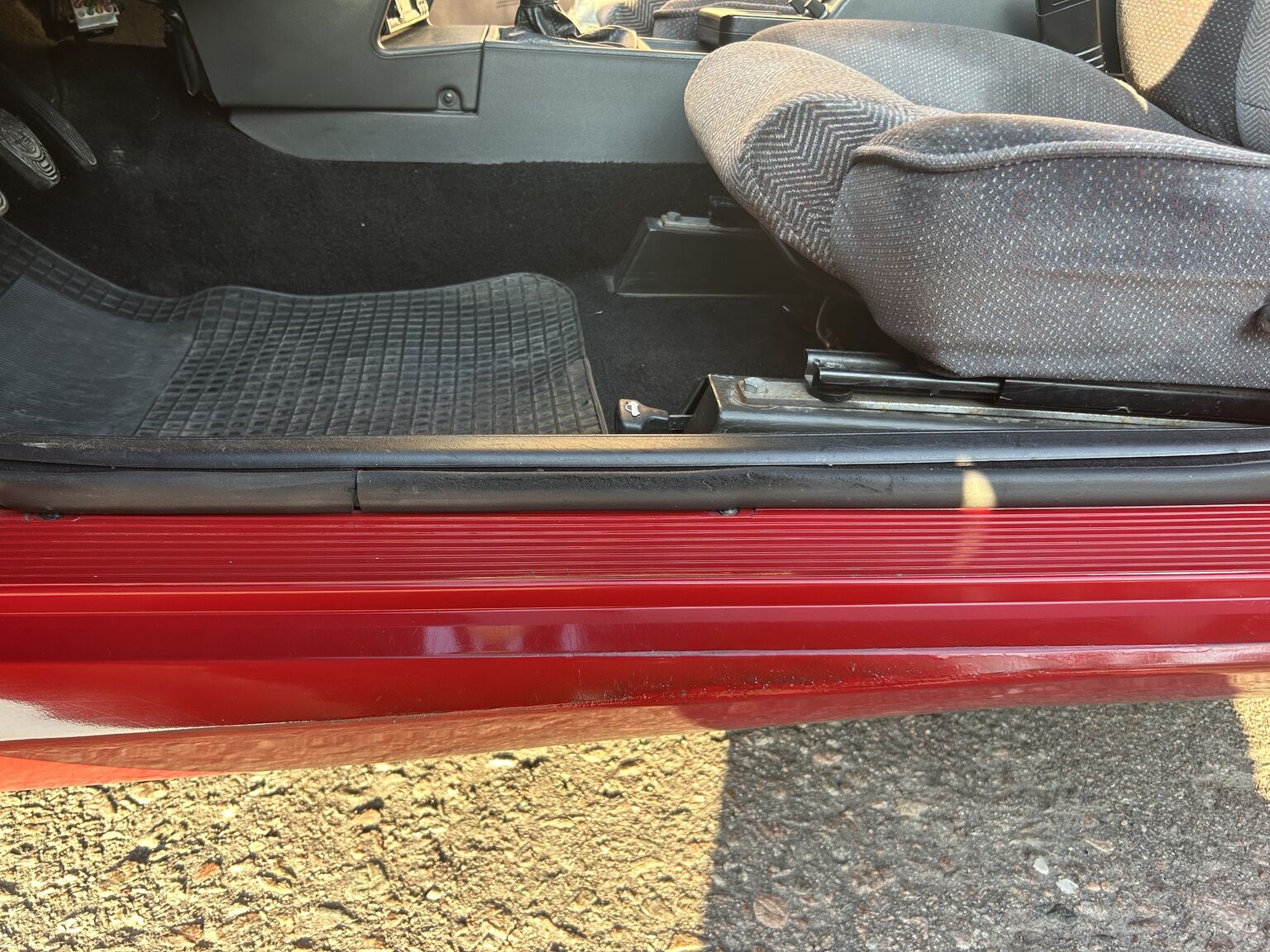 Interior image of 1988 Alfa Romeo 75 (20)