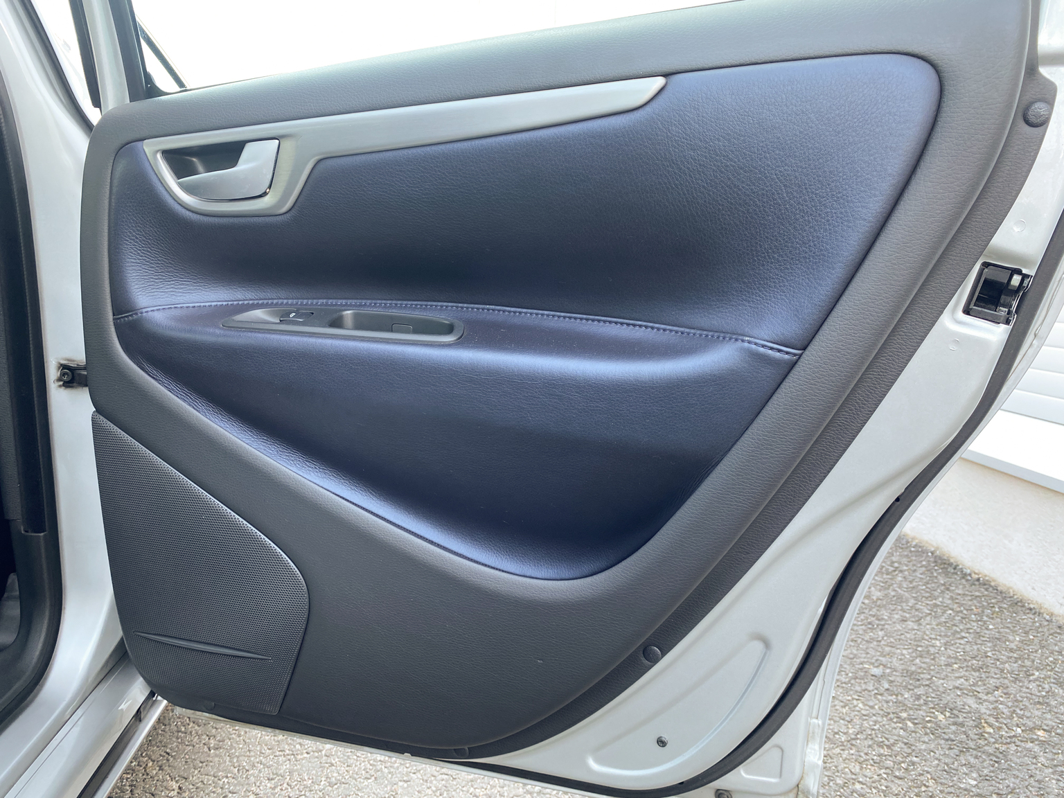 Innenraumfoto von 2005 Volvo V70 R AWD (27)