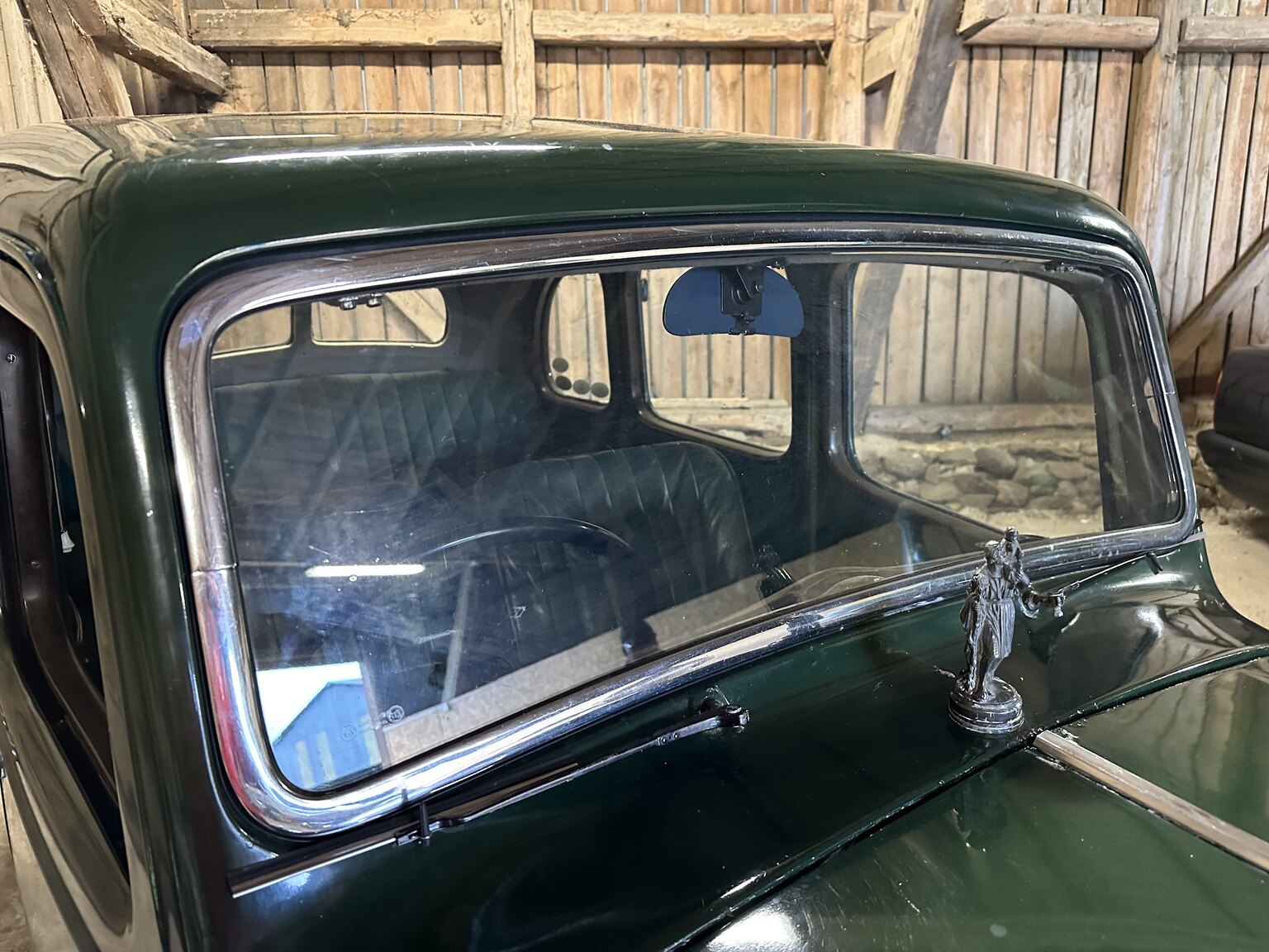 Exterior image of 1938 Austin 10 1.1 Cambridge