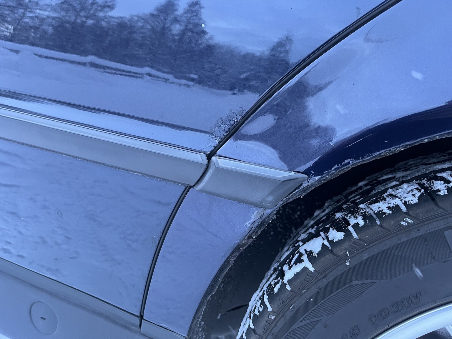 Exteriörbild på 1996 BMW 750IA