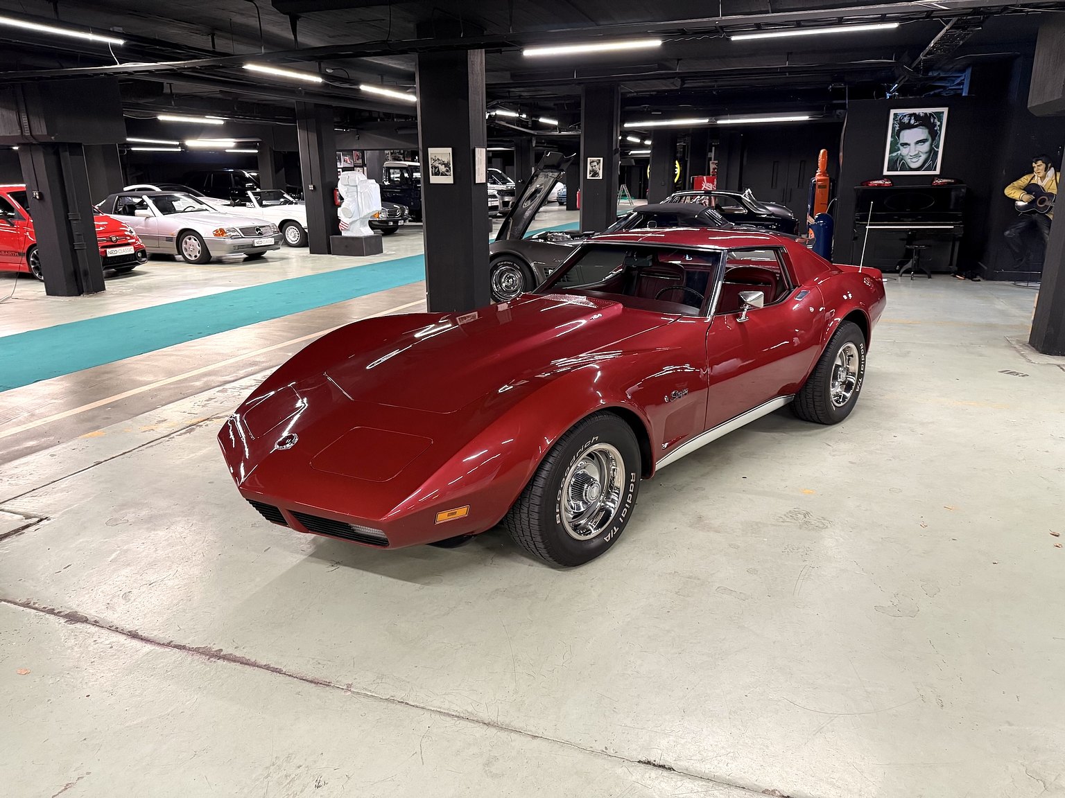 Exterior image of 1974 Chevrolet Corvette Stingray