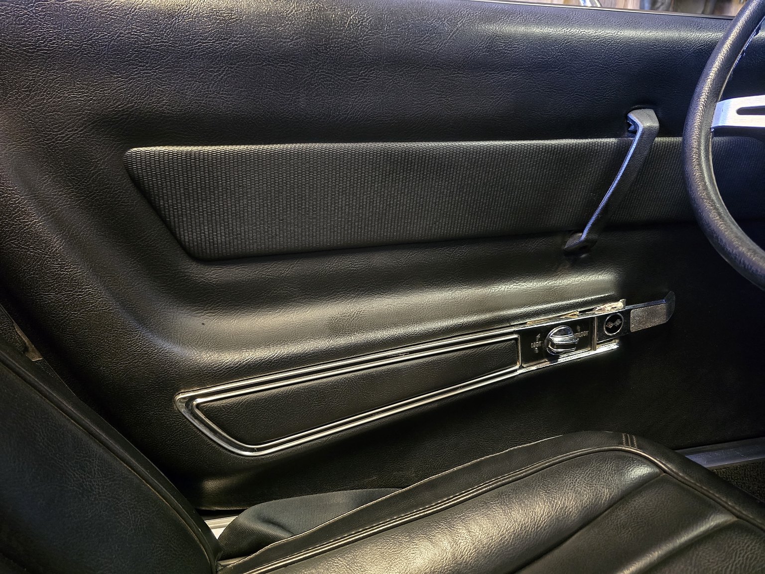 Interior image of 1969 Chevrolet Corvette Stingray 6.0 V8