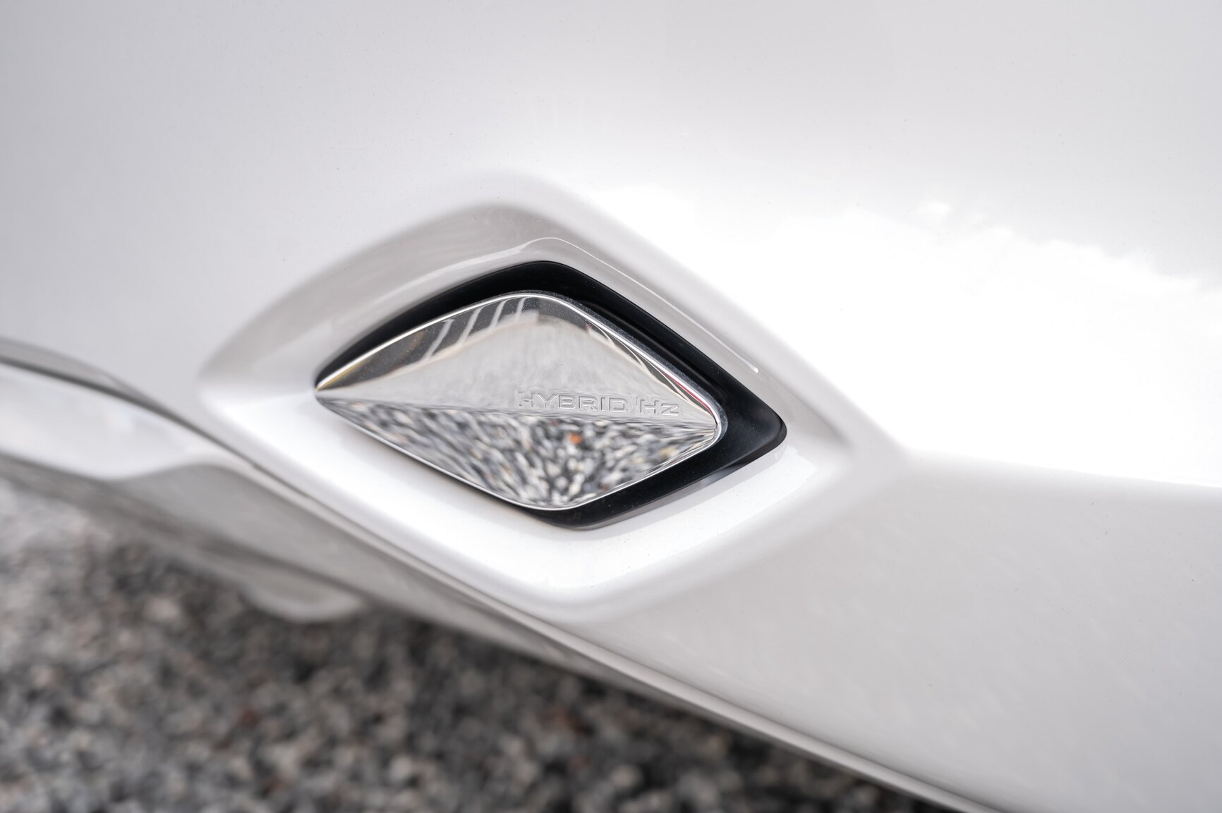 Exteriörbild på 2012 Fisker Karma ES