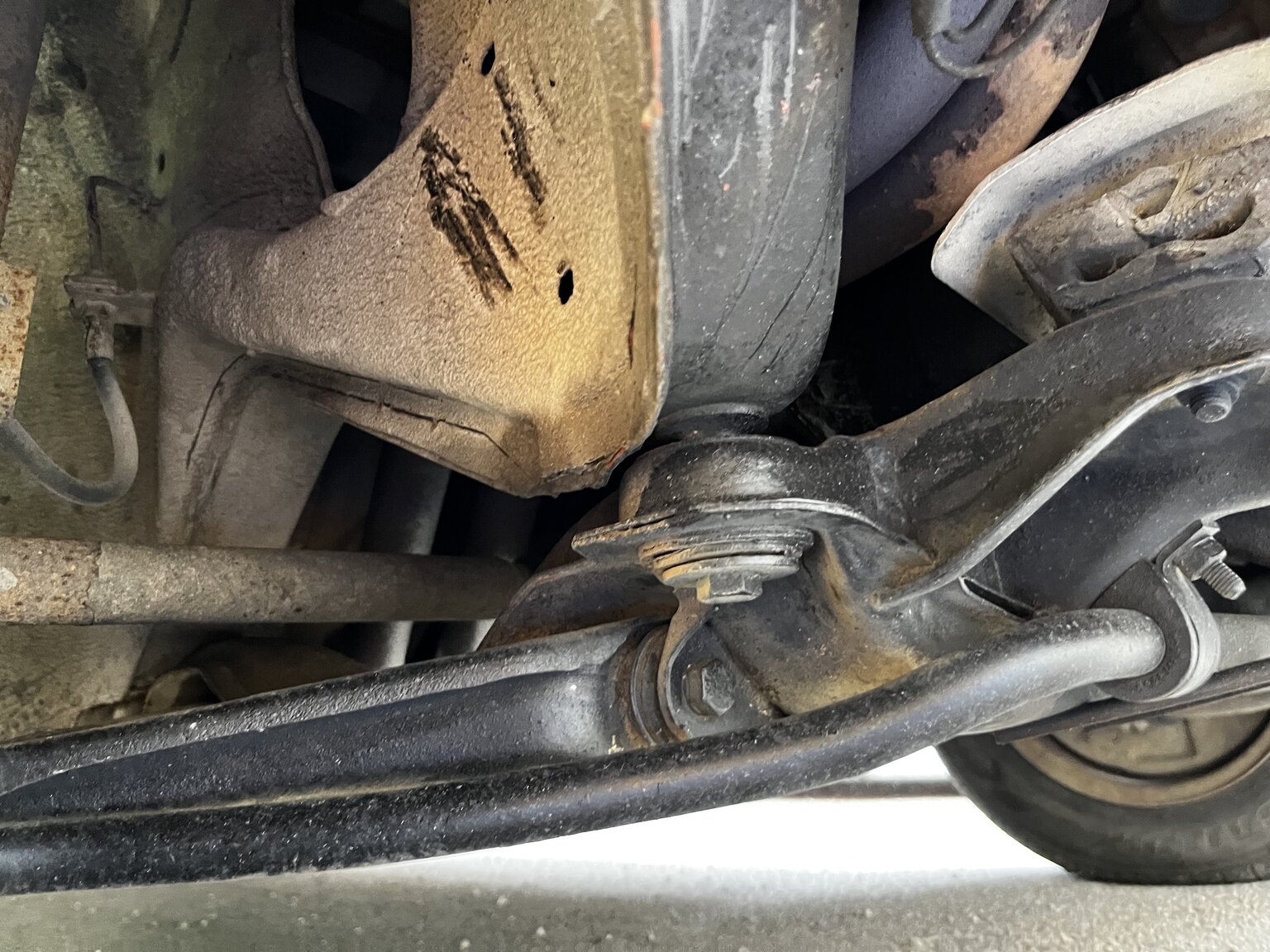 Image of 1976 Audi 80 GL B1  (12) mechanics