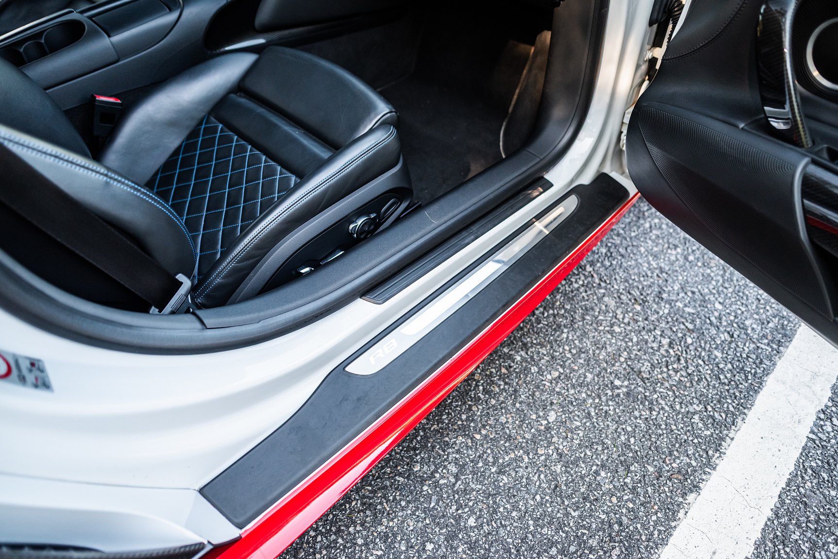Interior image of 2008 Audi R8 4.2 V8 Turbo Manuell
