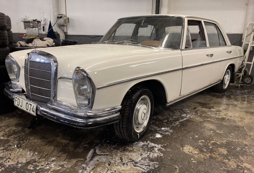 1966 Mercedes-Benz 250s