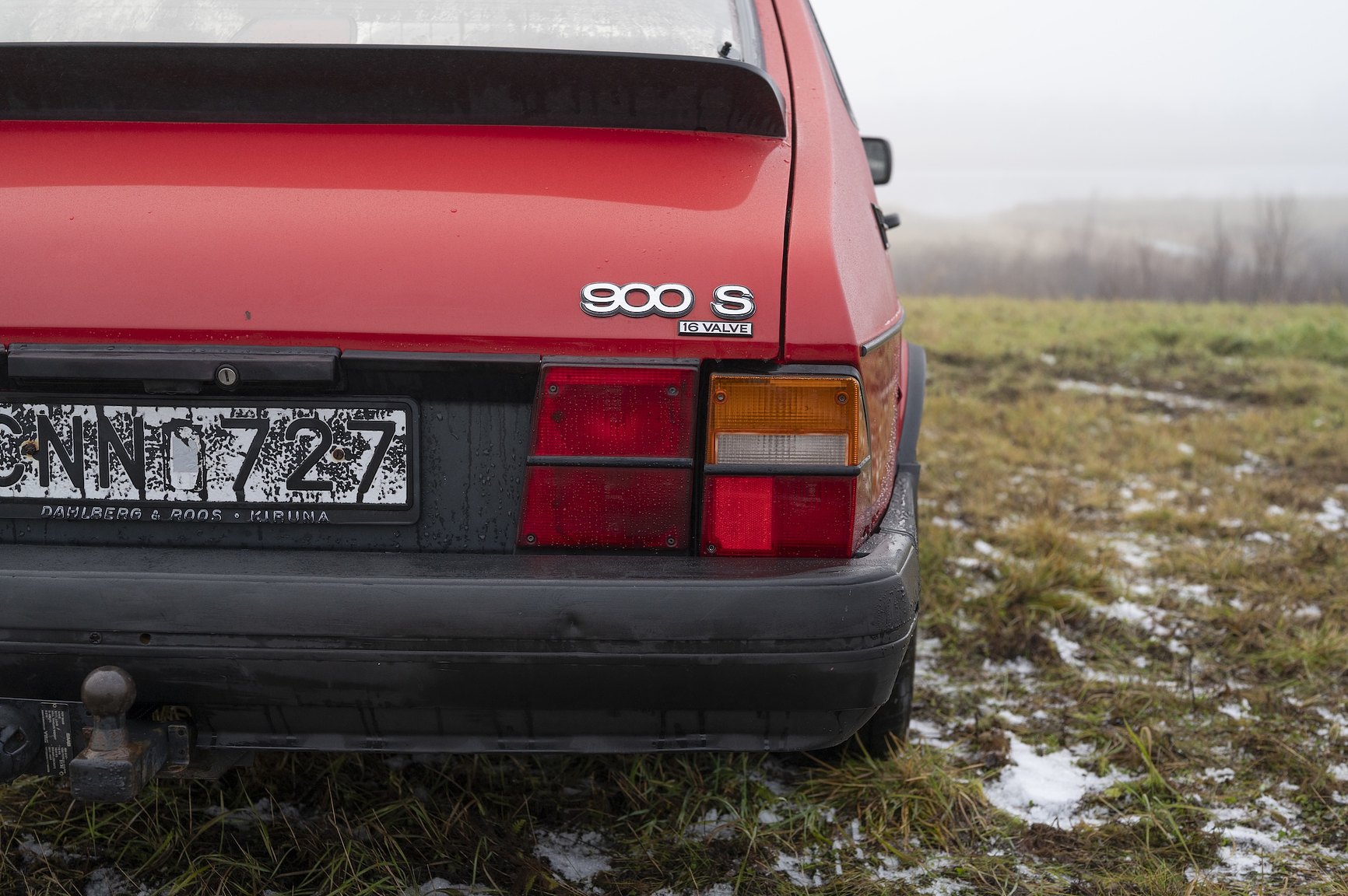 Exteriörbild på 1992 SAAB 900 S – NO RESERVE