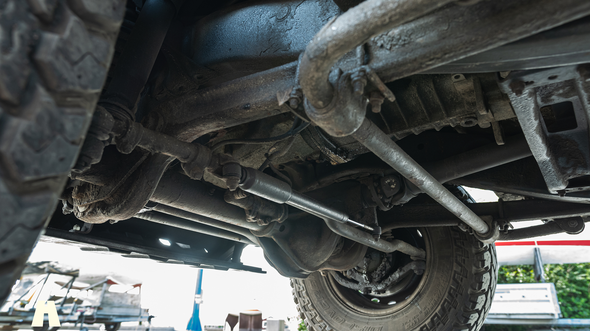 Image of 1985 Mercedes 230GE Cabrio mechanics