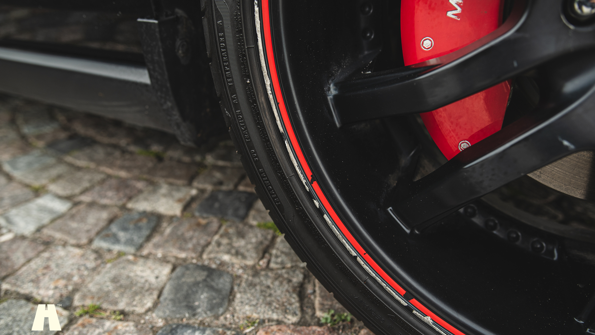Exterior image of 2010 Ford Mustang GT 
