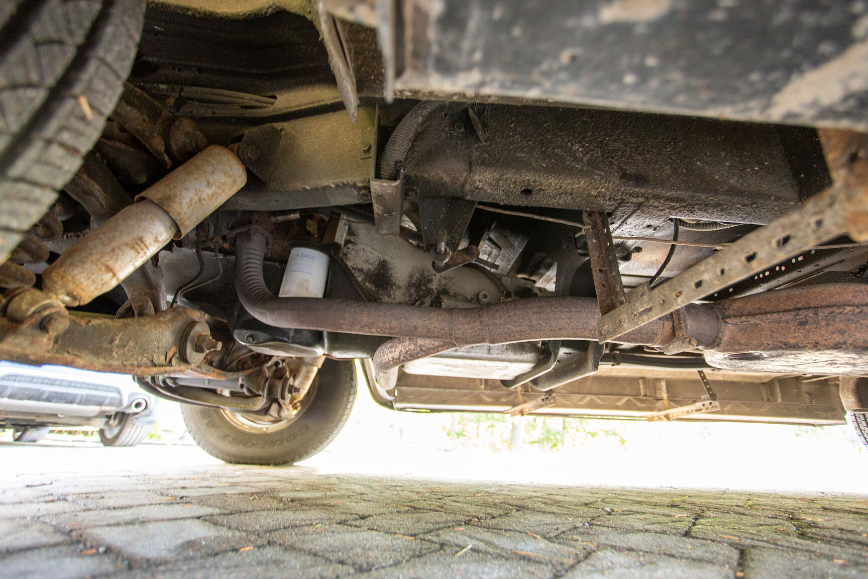 Image of 1989 Chevrolet G20 Conversion Van mechanics